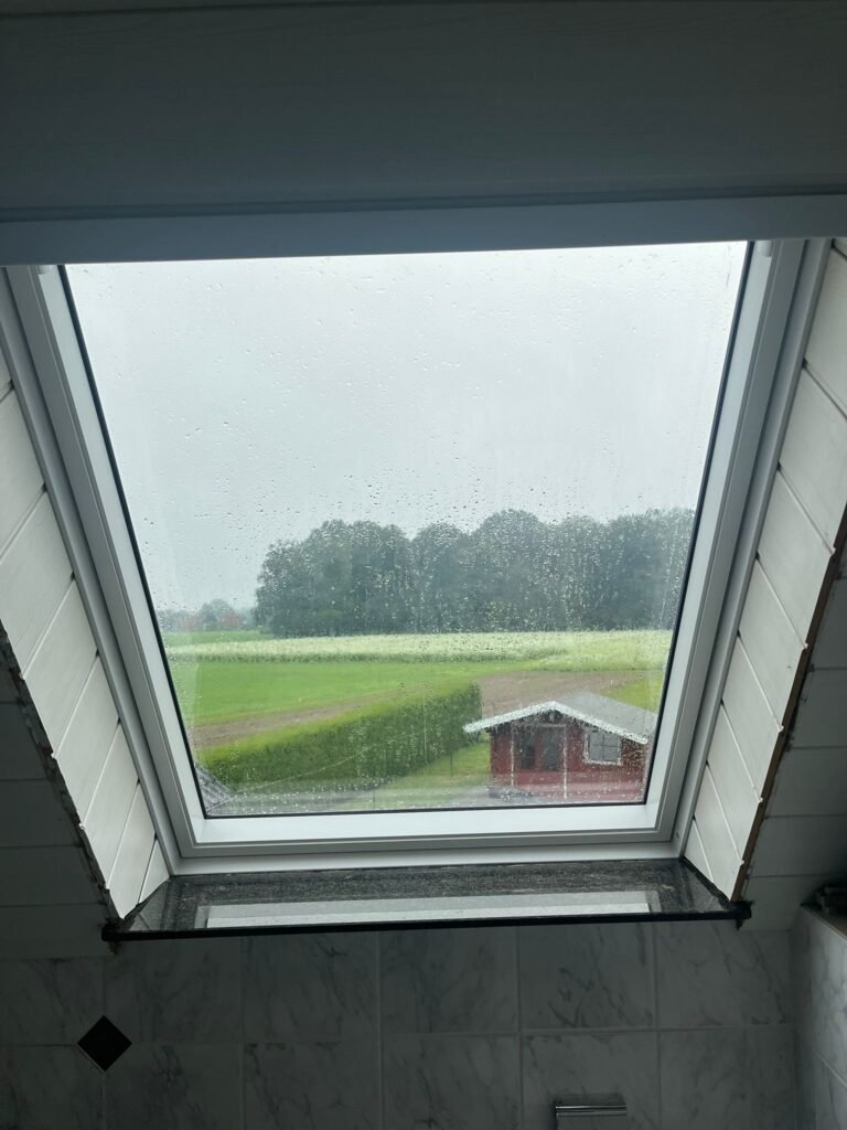 WhatsApp Image 2025-12-08 at 06.37.52 (1)